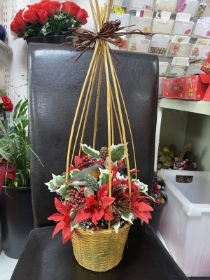 christmas wicker arrangement